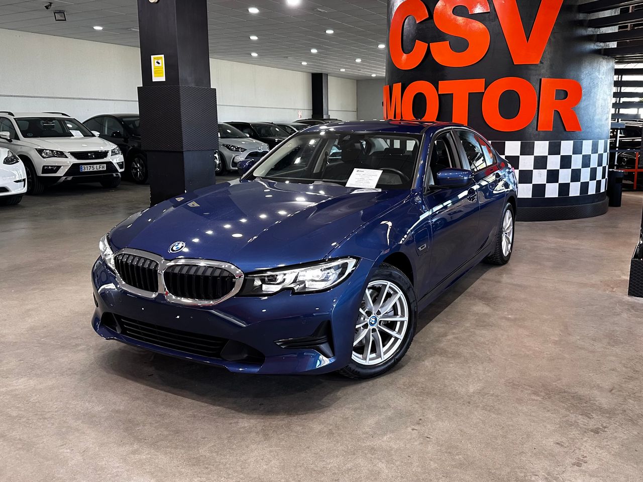 Foto bmw serie 3 2022 /