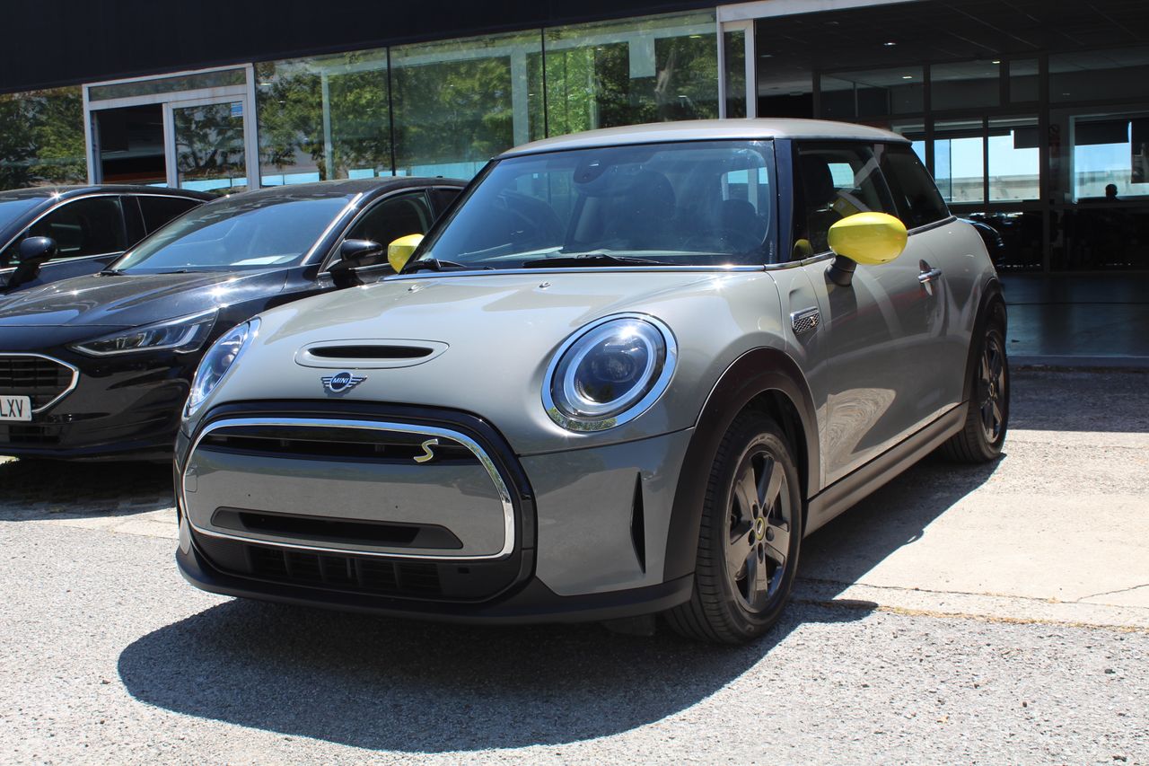 mini mini 2021 / foto grande (2)