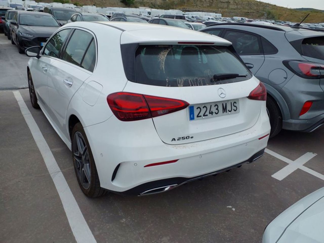 mercedes clase a 2023 / foto grande (3)