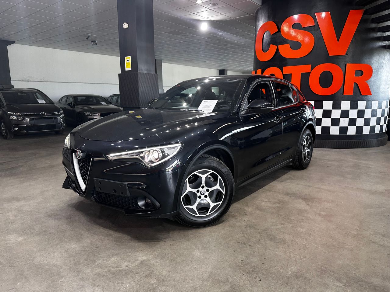 Foto alfa romeo stelvio 2022 /