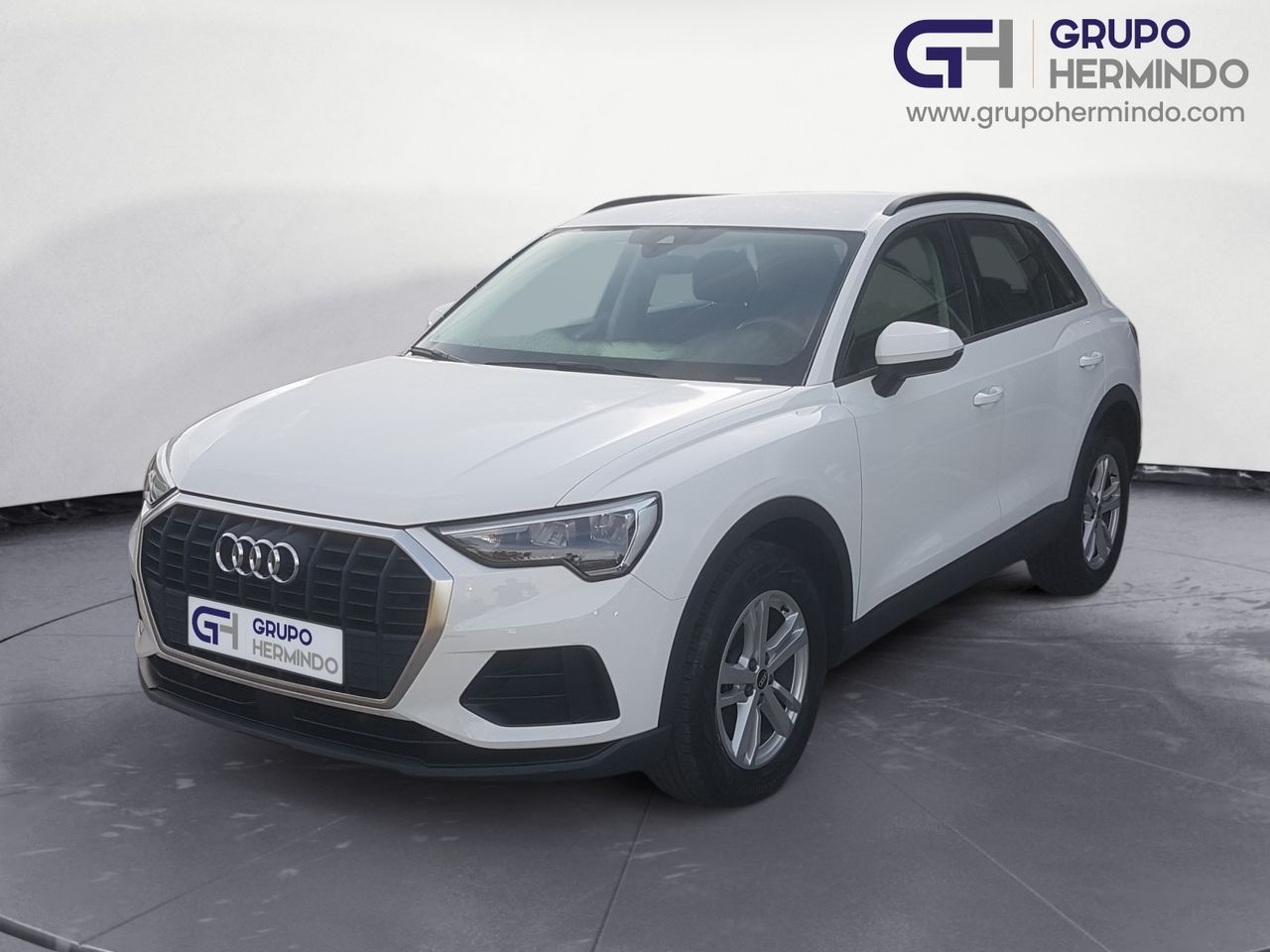 audi q3 2022 /