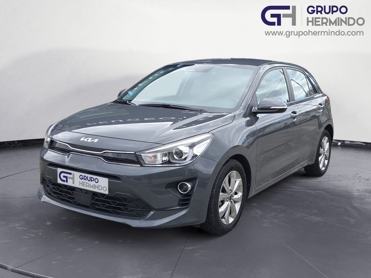 Limpiezas integrales  de segunda mano - kia rio 2023 /