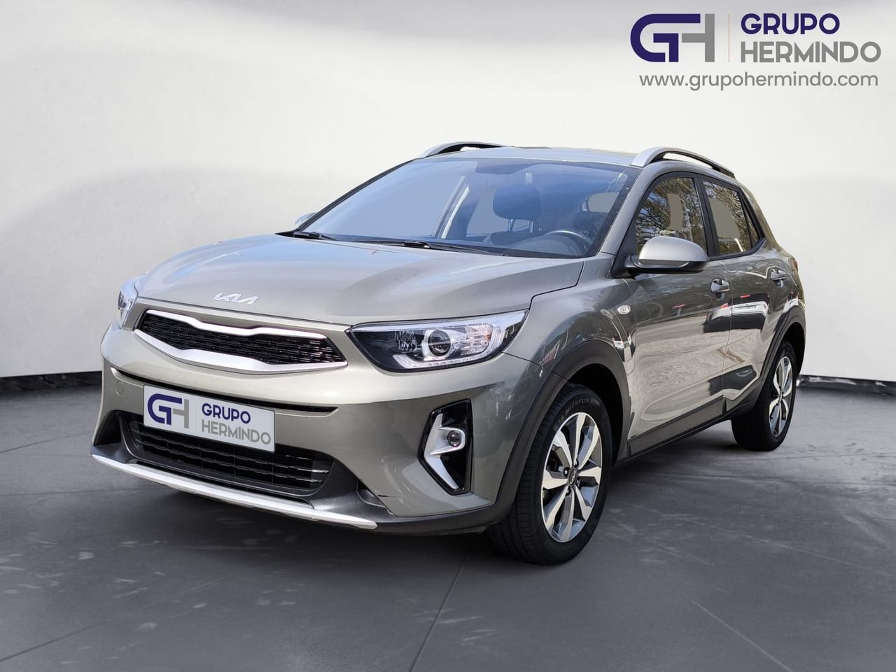 Opel astra revision neumaticos  de segunda mano - kia stonic 2023 /