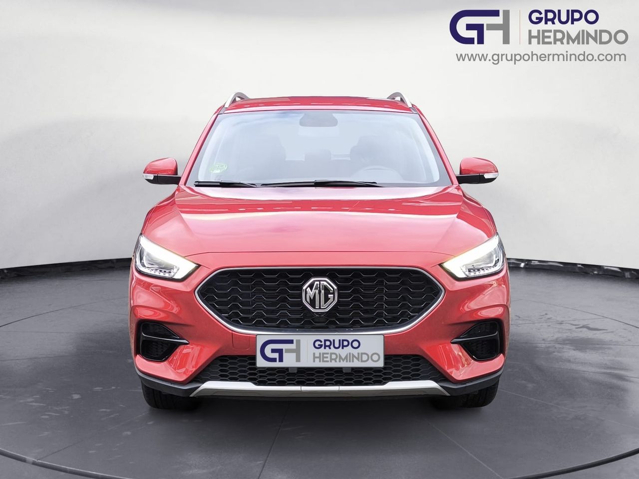 mg zs 2024 / foto grande (3)