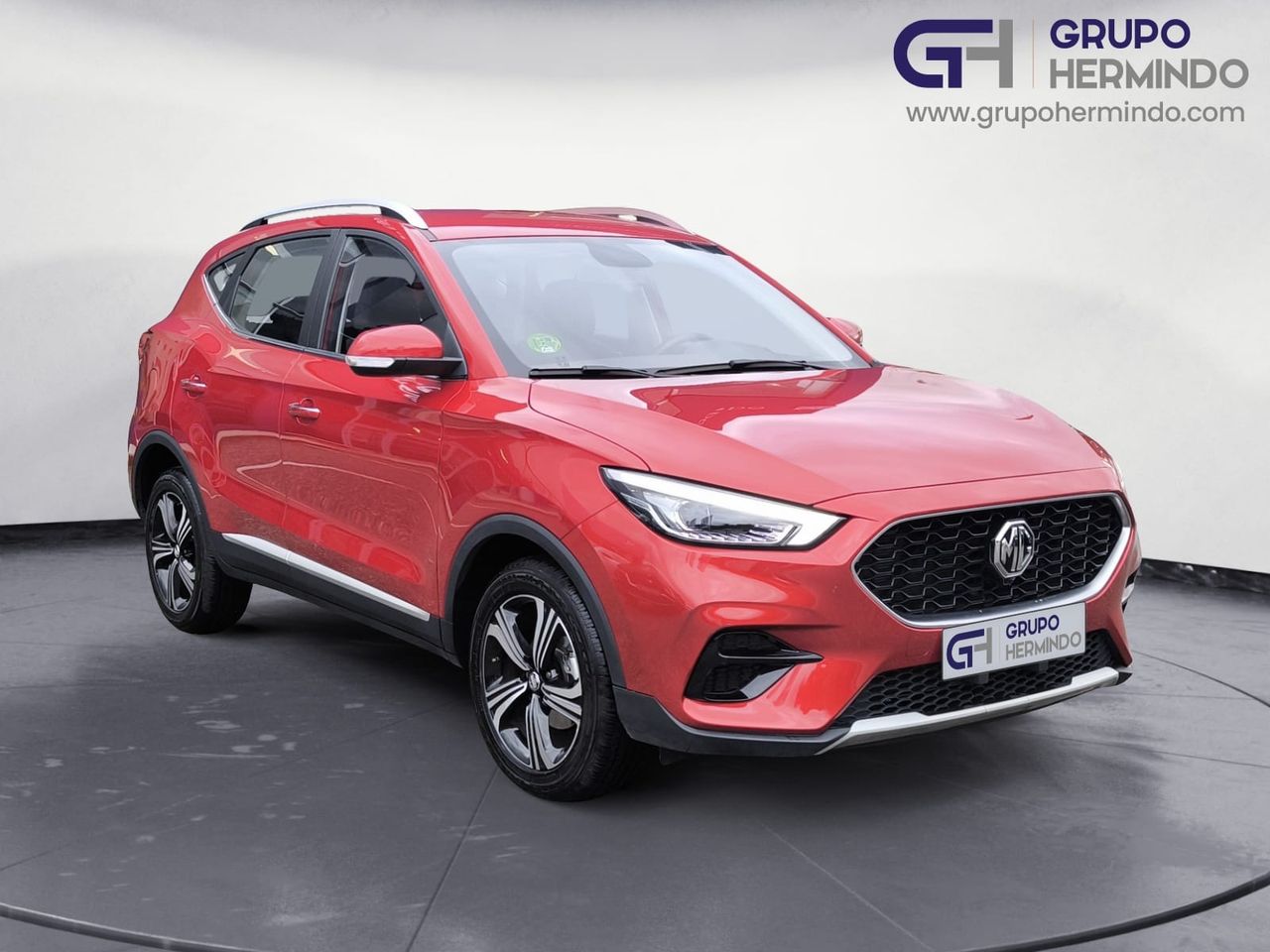 mg zs 2024 / foto grande (2)