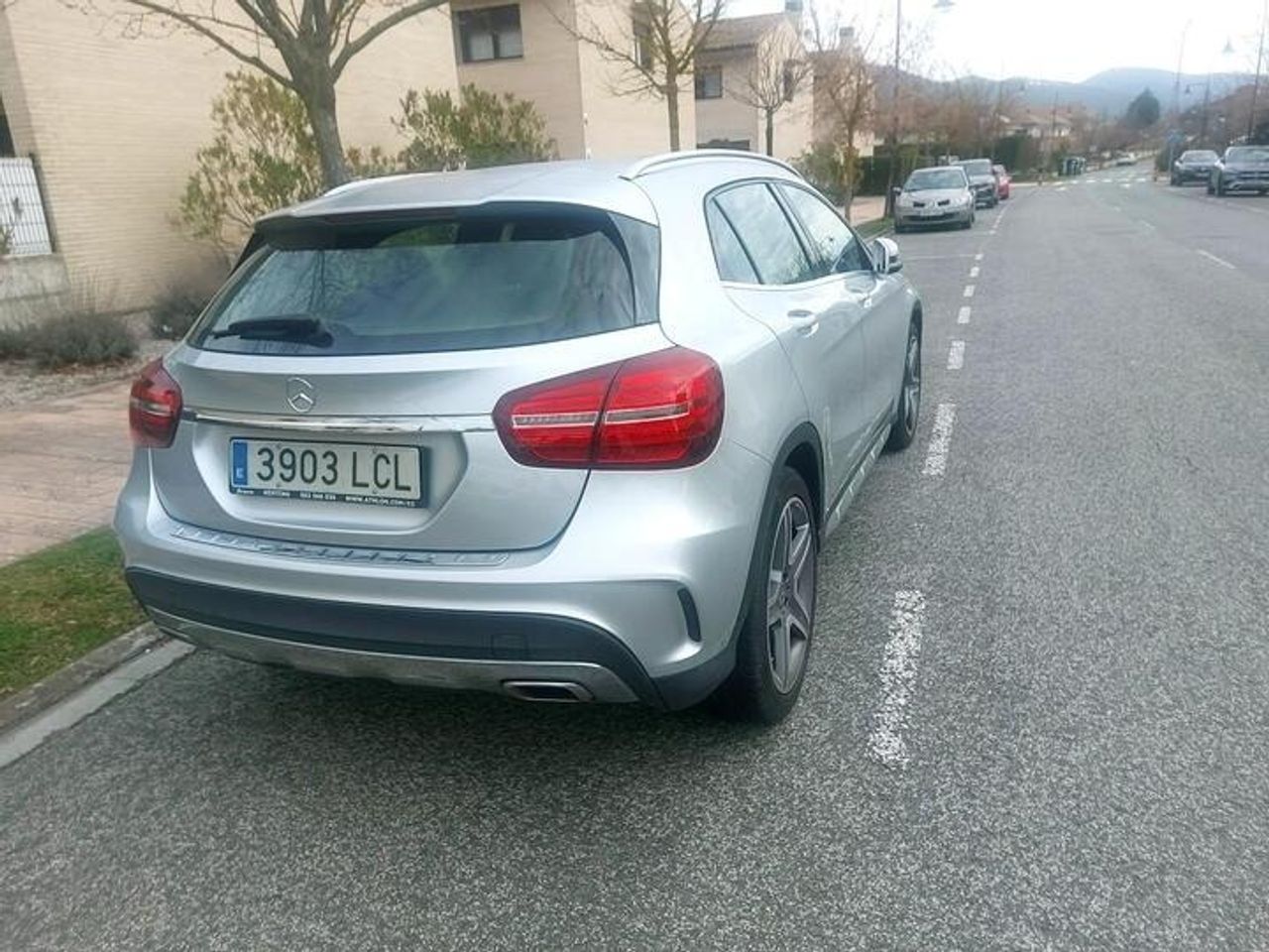 mercedes gla 2020 / foto grande (3)