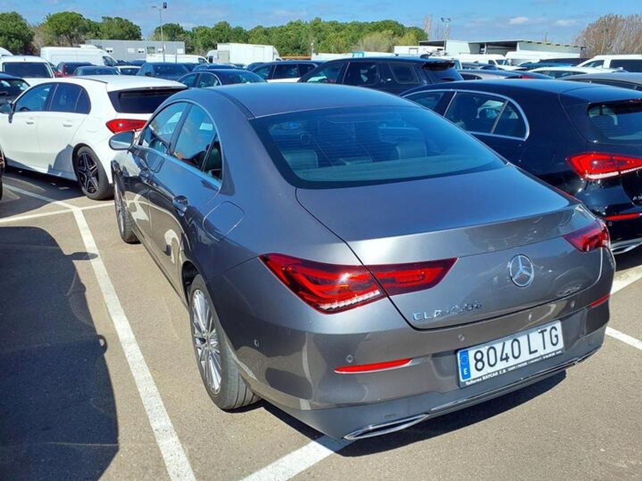 mercedes cla 2022 / foto grande (3)