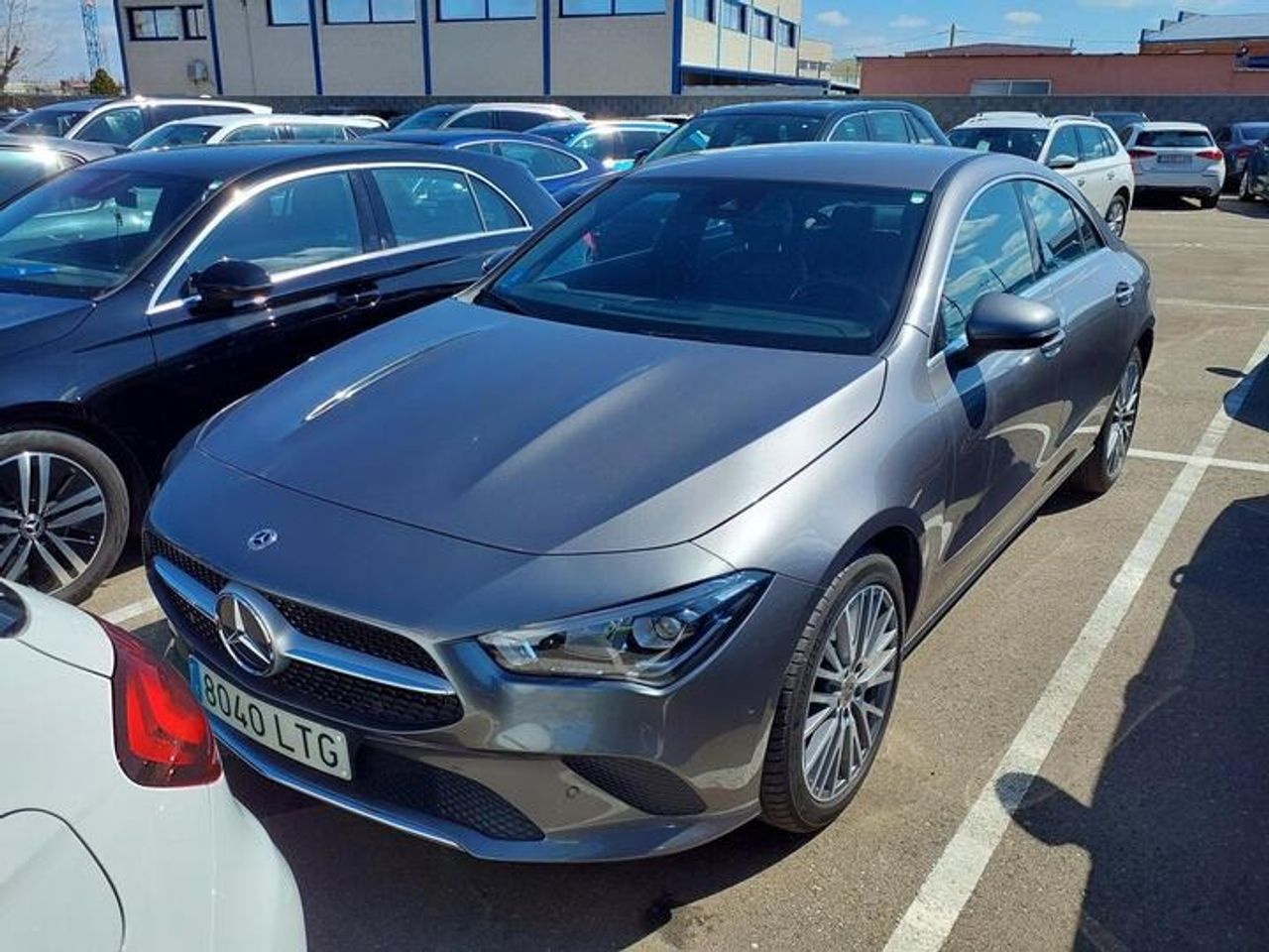 mercedes cla 2022 / foto grande (2)