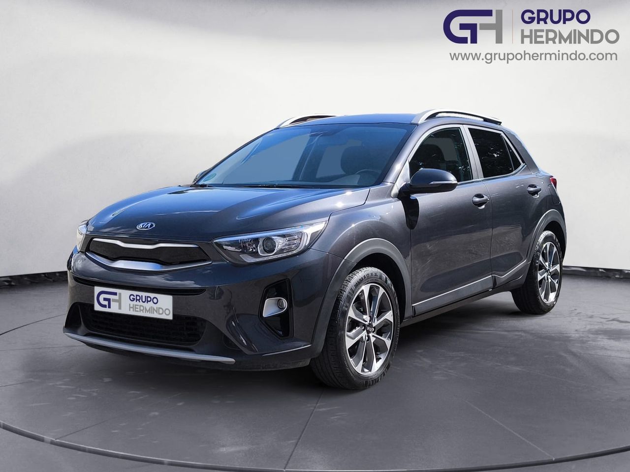 Magnifico local comercial  de segunda mano - kia stonic 2019 /