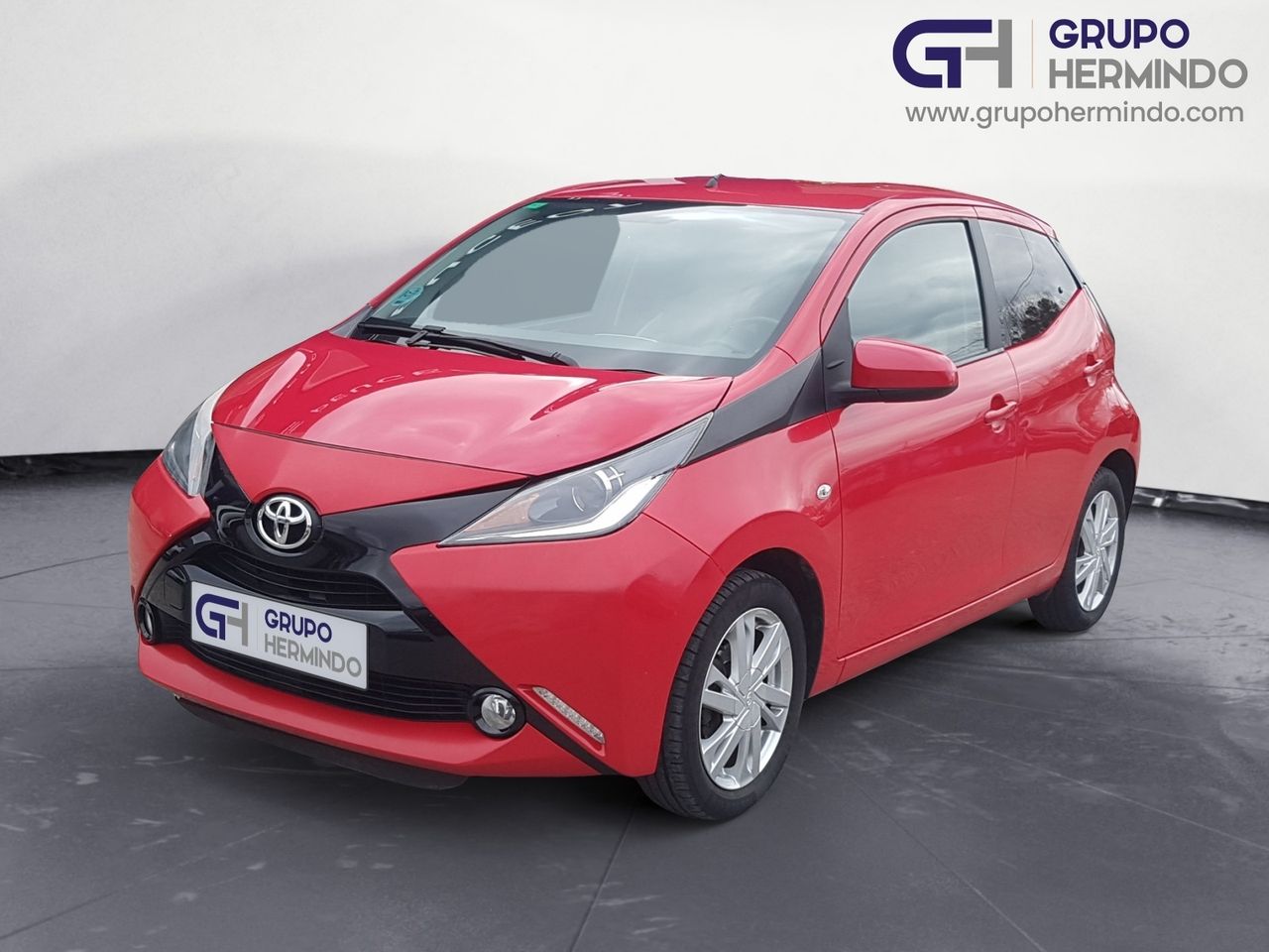 Toyota yaris 2019 con 1 ano de garantia  de segunda mano - toyota aygo 2017 /