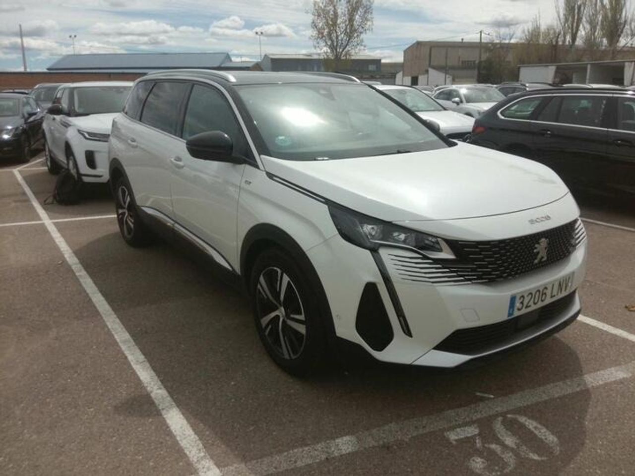 peugeot 5008 2021 / foto grande (2)