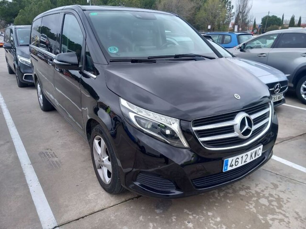 mercedes clase v 2019 / foto grande (3)