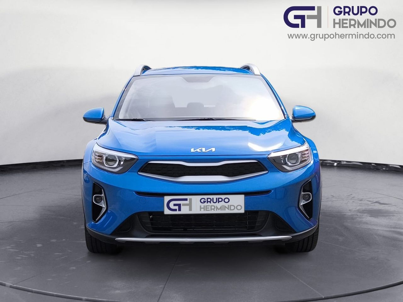 kia stonic 2023 / foto grande (3)
