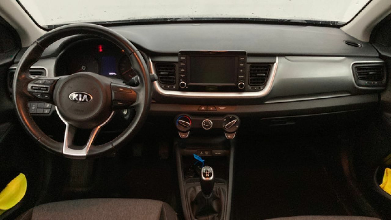 kia stonic 2020 / foto grande (3)