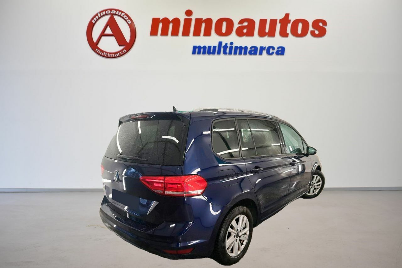 volkswagen touran 2021 / foto grande (3)