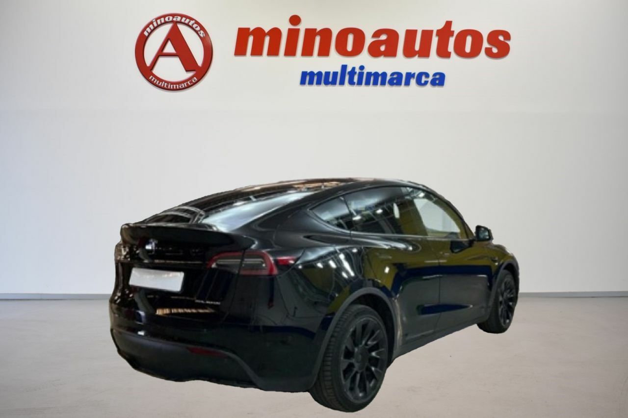 tesla model y 2022 / foto grande (3)