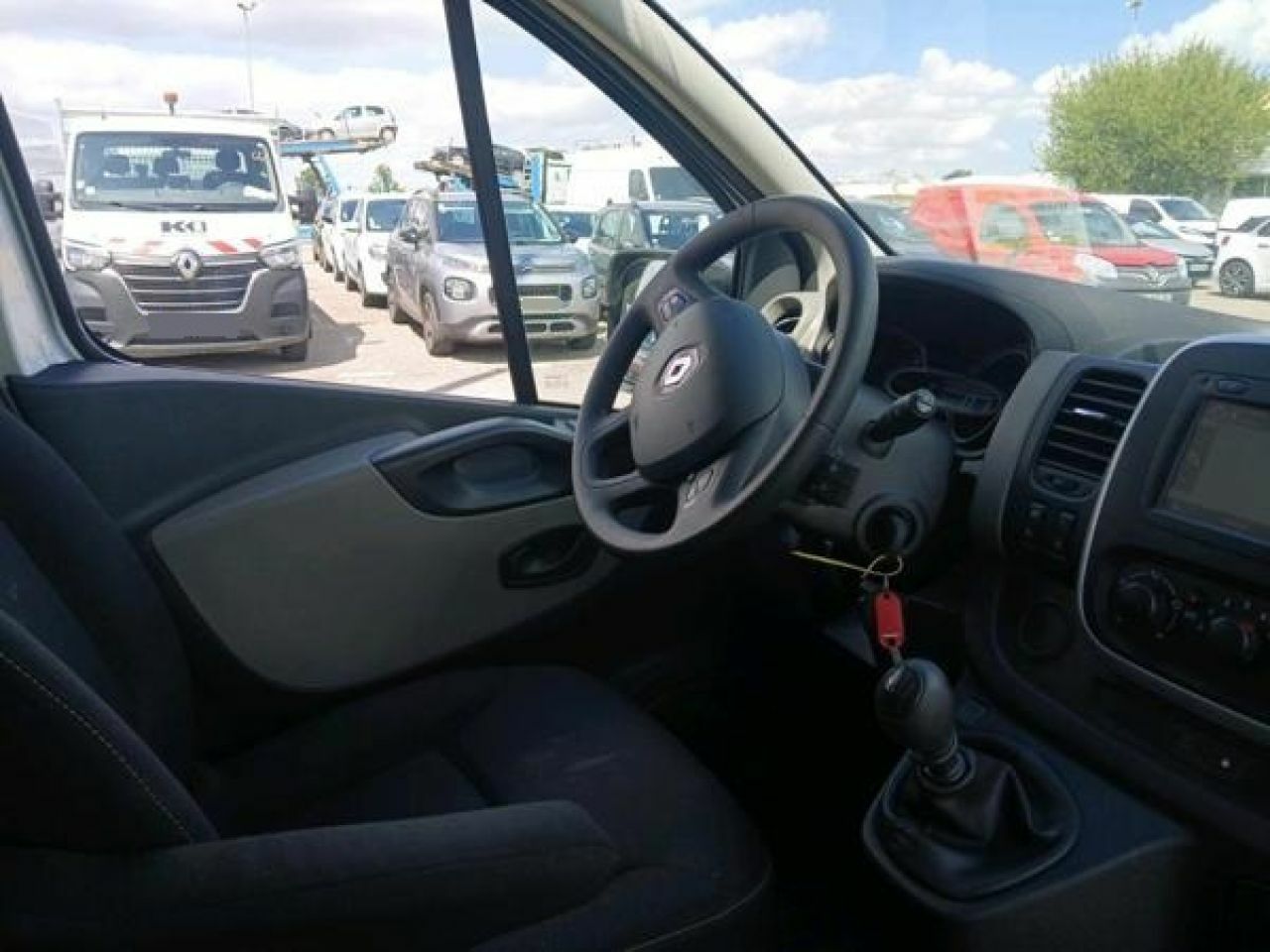 renault trafic 2019 / foto grande (3)