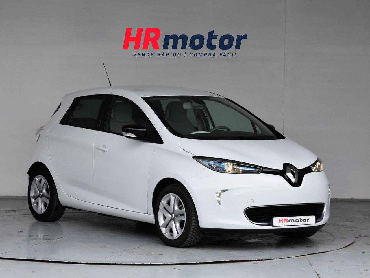 Plaza de aparcamiento en alquiler masnou  - renault zoe 2019 /