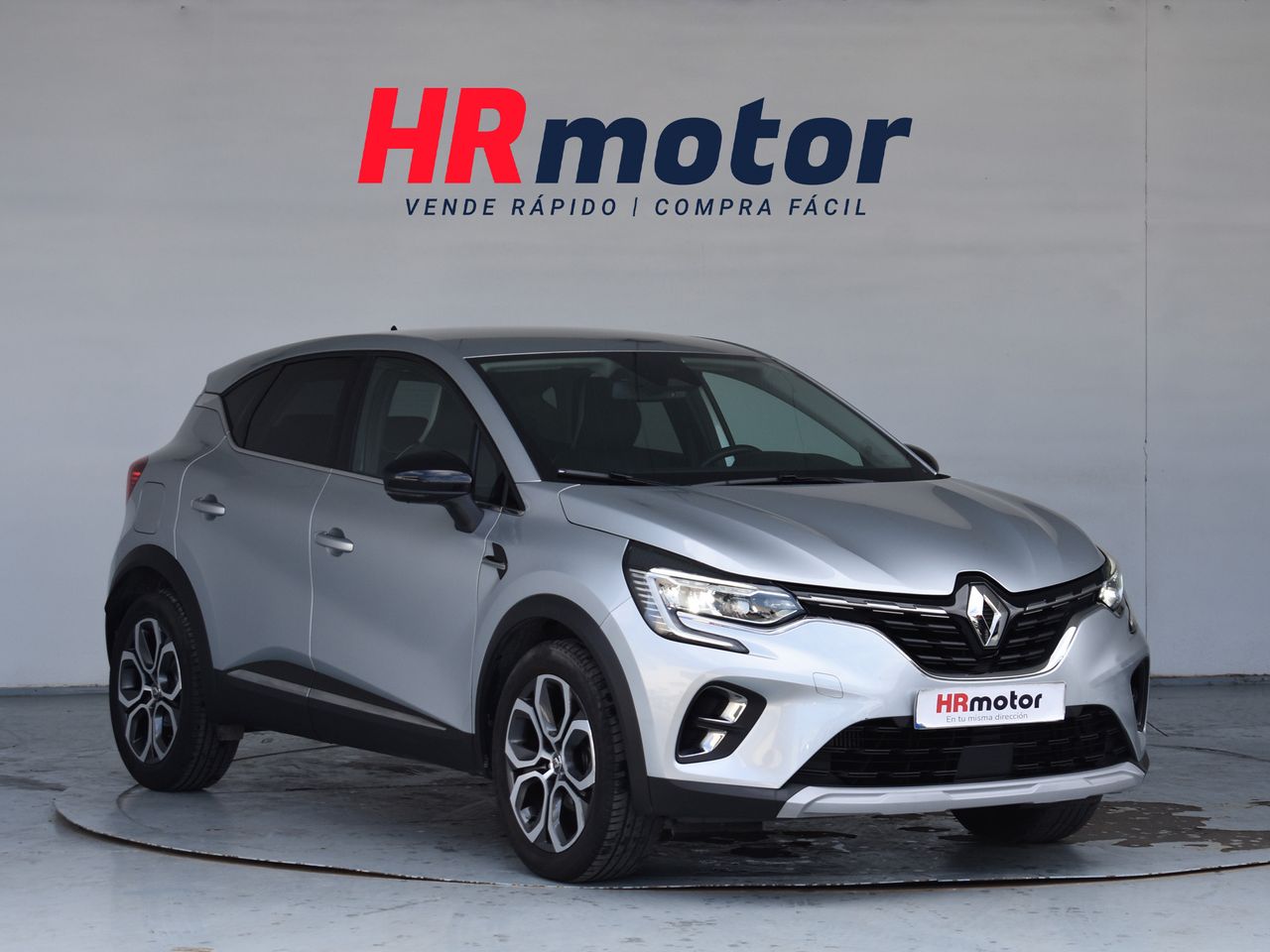 renault captur 2021 /