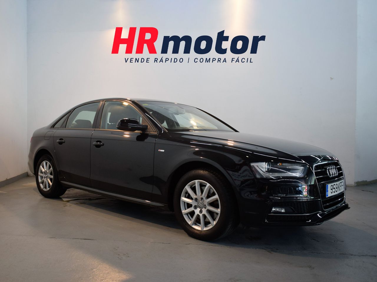 audi a4 2015 /