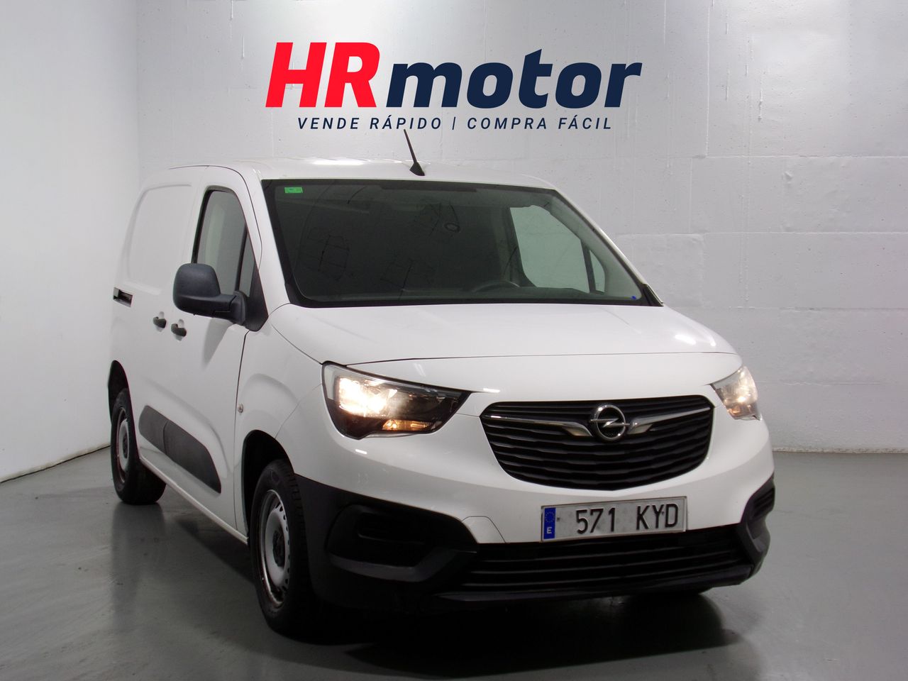 opel combo 2019 /