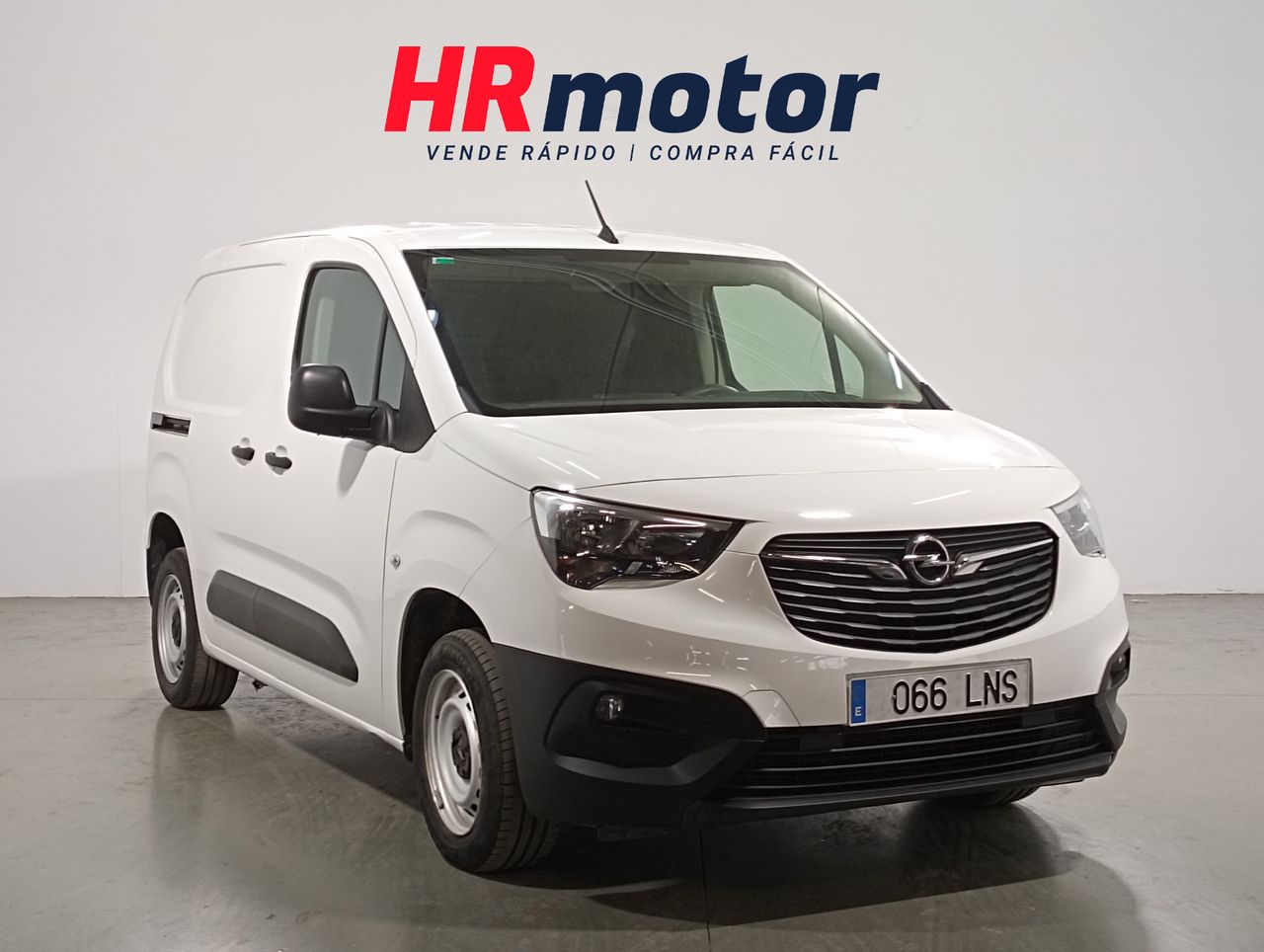 Combo cargo 2023 financiado  de segunda mano - opel combo 2021 /