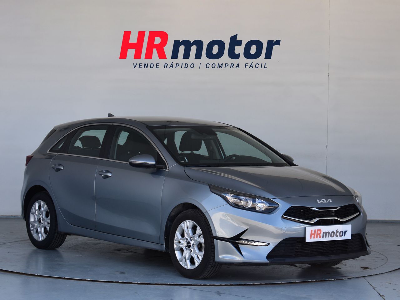 kia ceed 2021 /