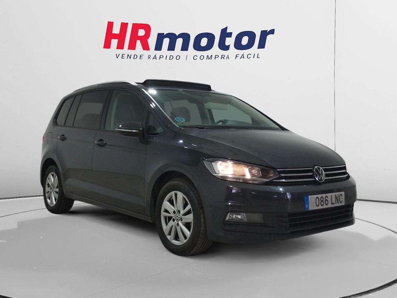 Foto volkswagen touran 2021 /