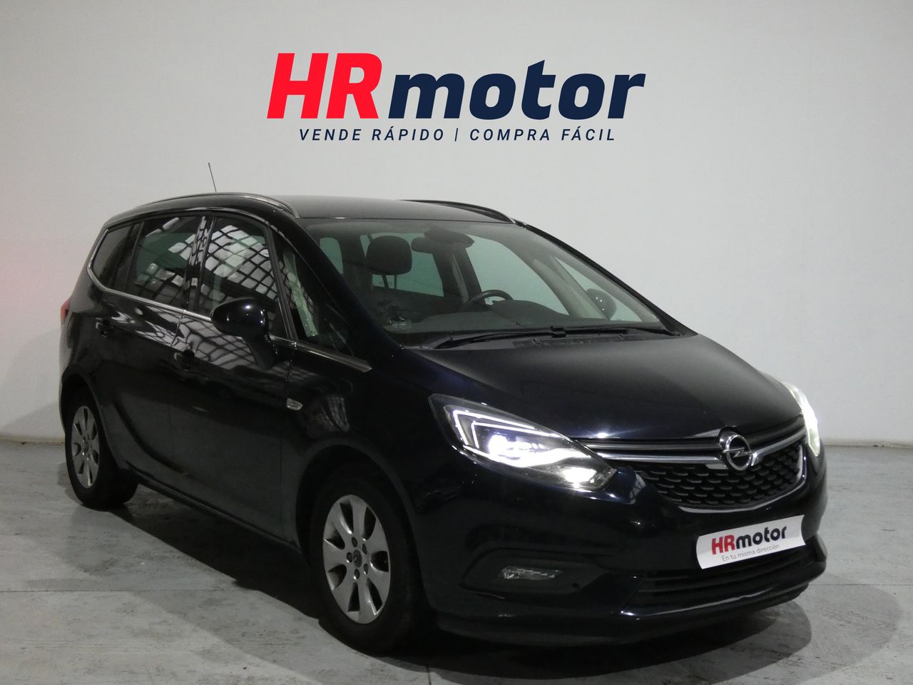 opel zafira 2017 /