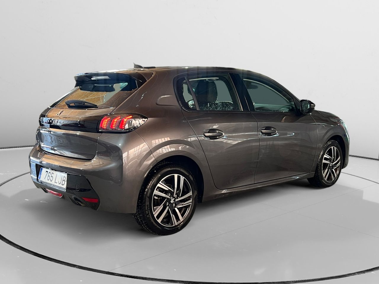 peugeot 208 2020 / foto grande (2)