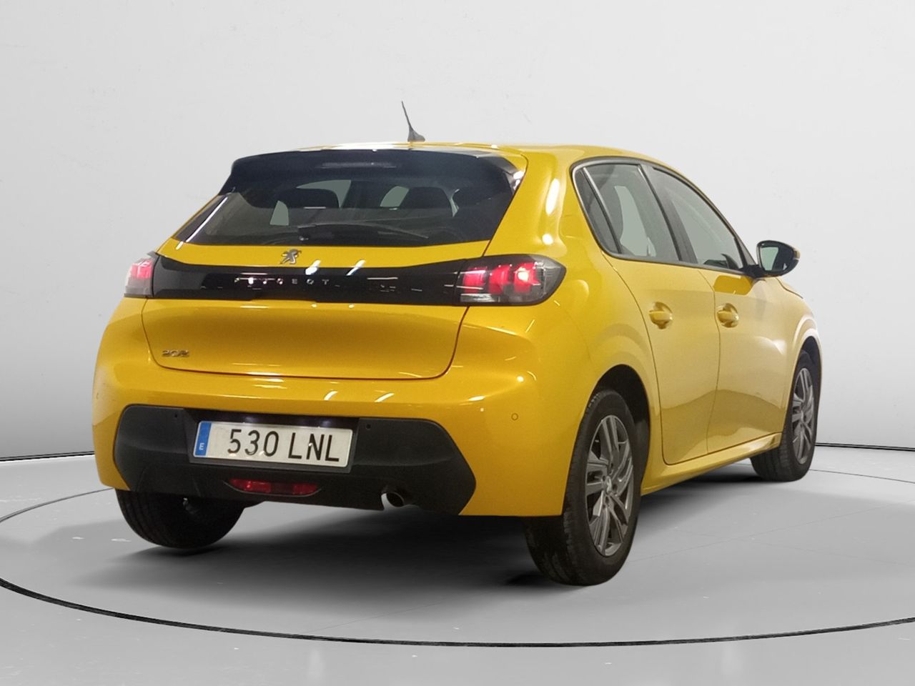 peugeot 208 2021 / foto grande (2)