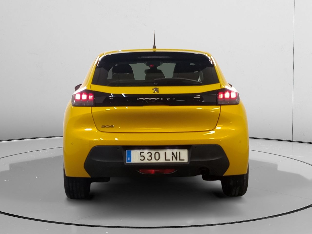 peugeot 208 2021 / foto grande (3)