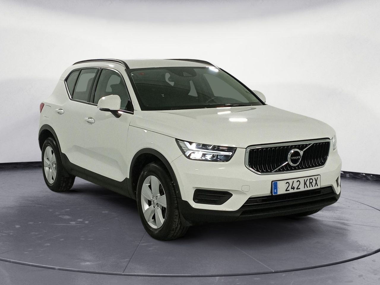 volvo xc40 2018 /