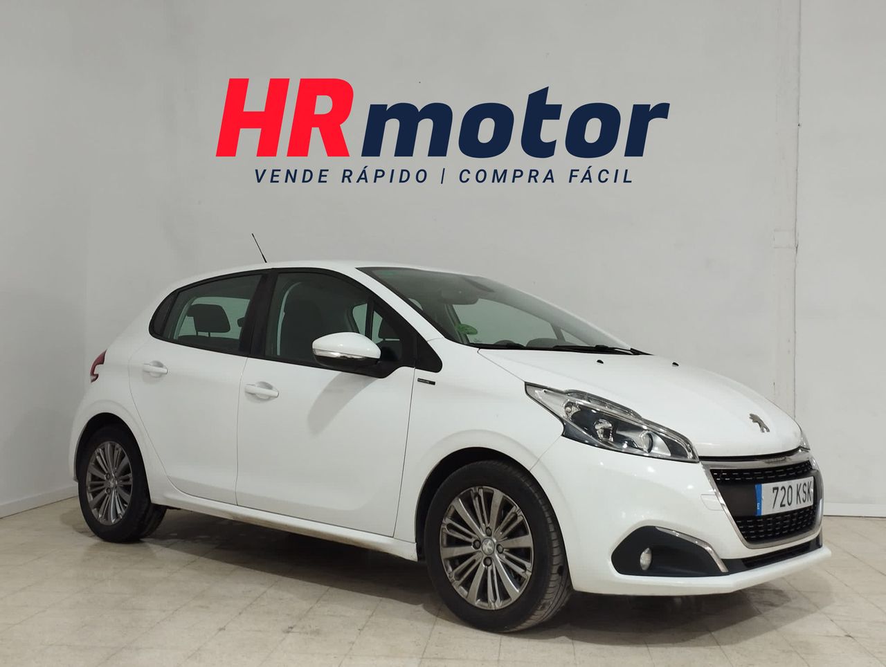 peugeot 208 2018 /