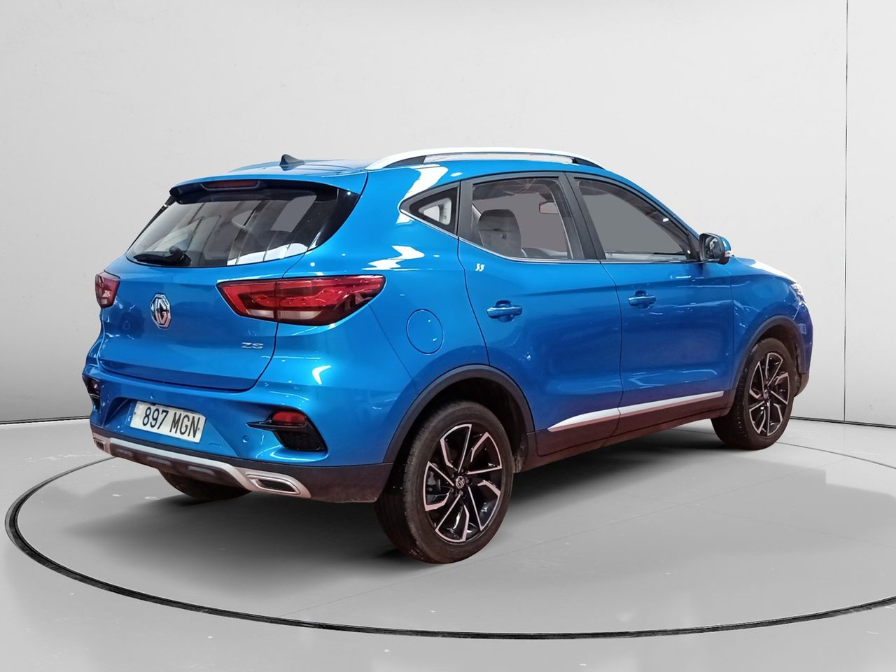 mg zs 2023 / foto grande (2)