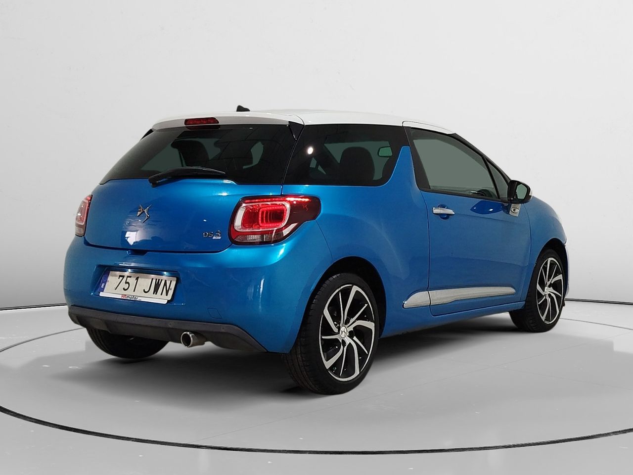 ds automobiles ds 3 2017 / foto grande (2)