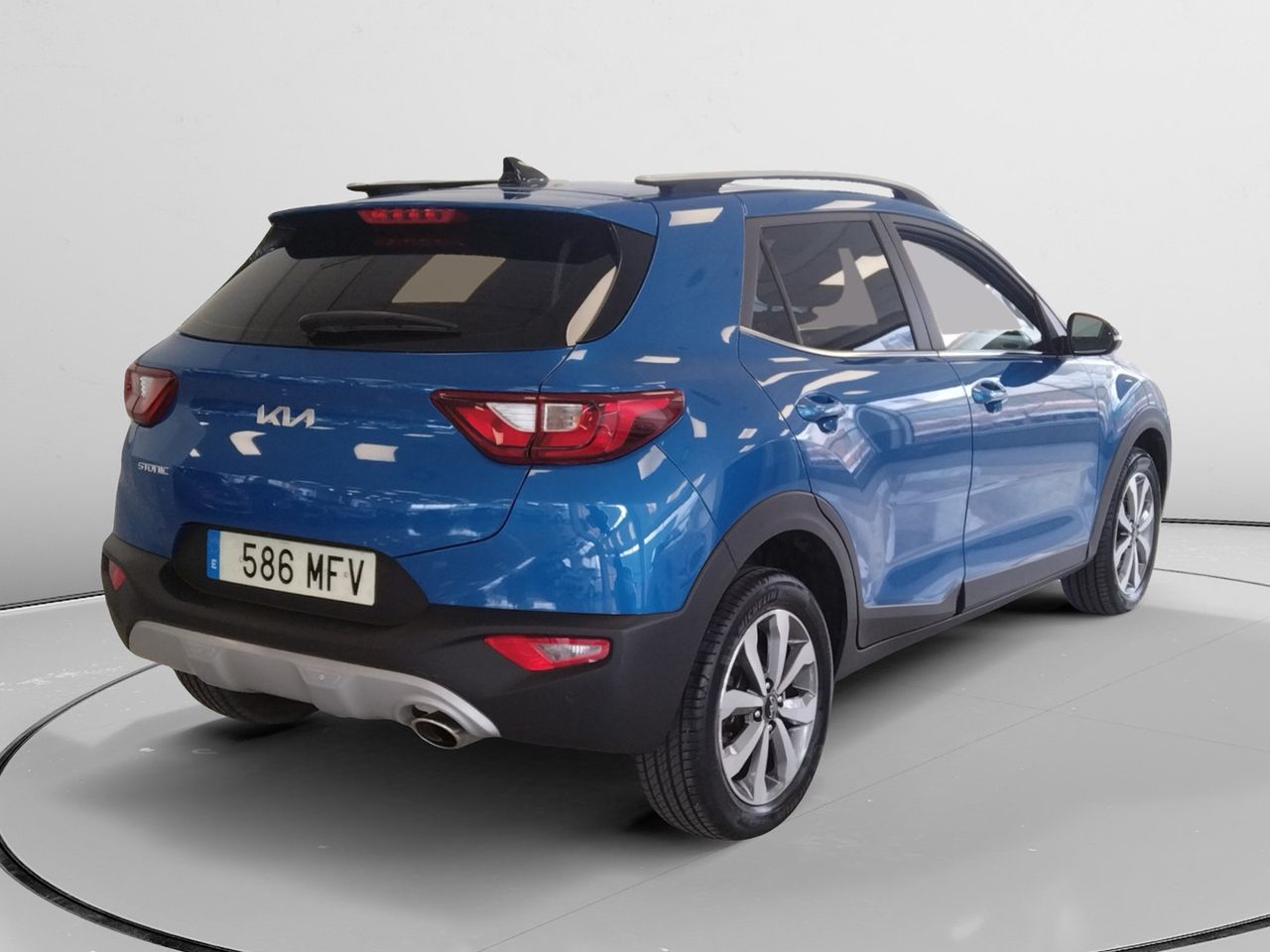 kia stonic 2023 / foto grande (2)