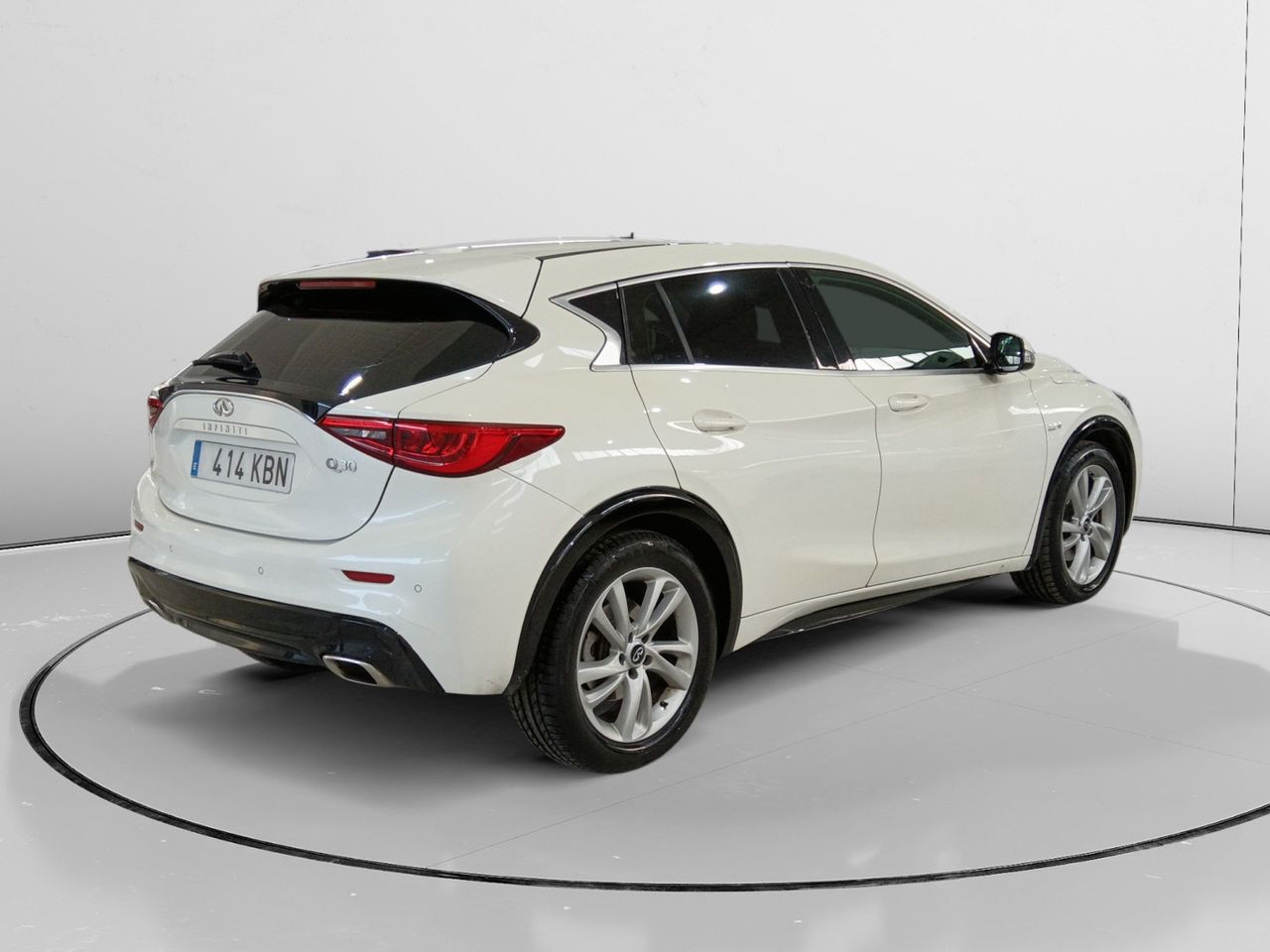 infiniti q30 2017 / foto grande (2)