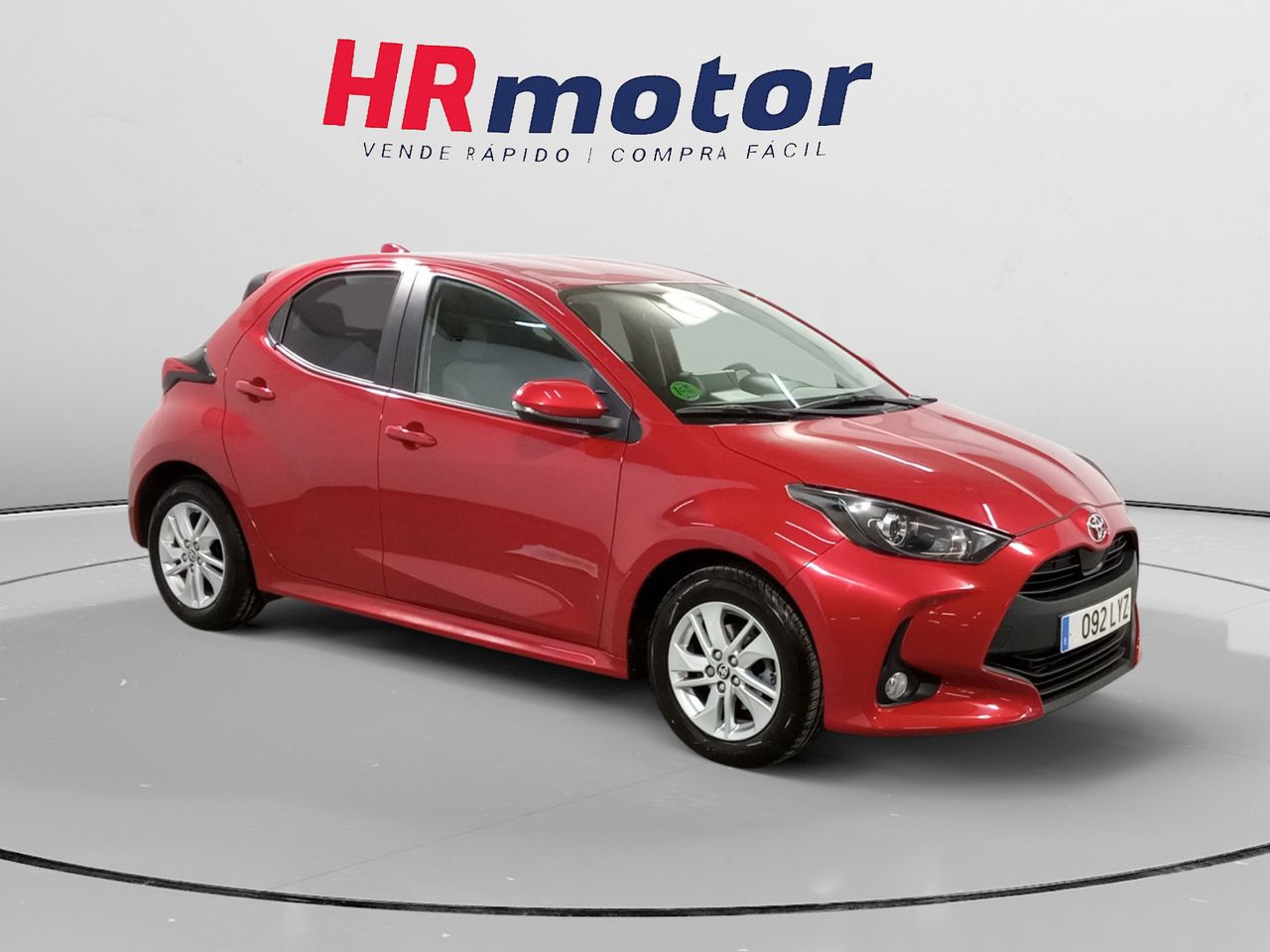 Toyota yaris con volante multifuncion  de segunda mano - toyota yaris 2022 /