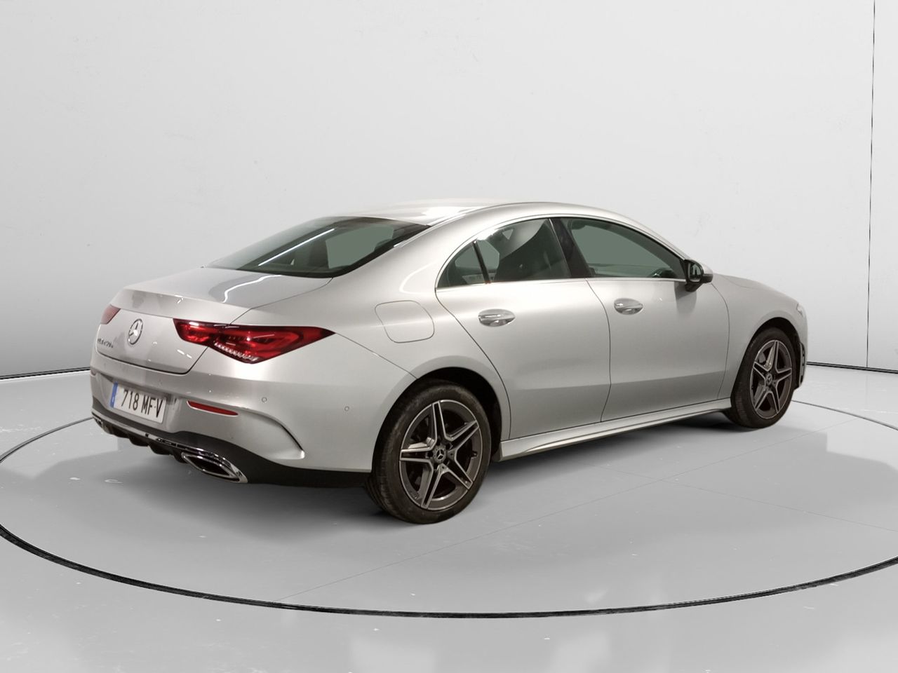 mercedes cla 2023 / foto grande (2)