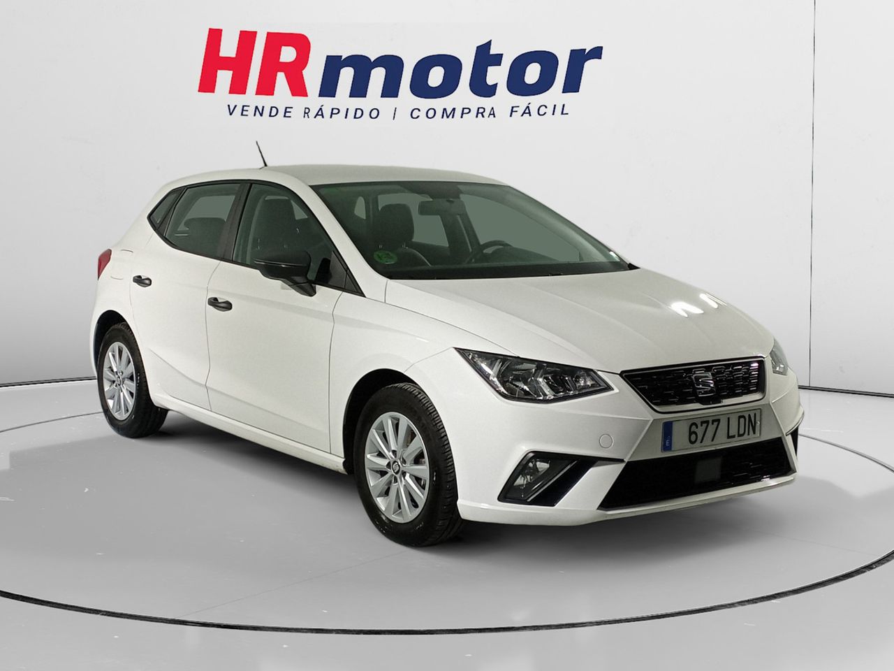 Hyundai i10 10 mpi mandos en el volante  de segunda mano - seat ibiza 2019 /