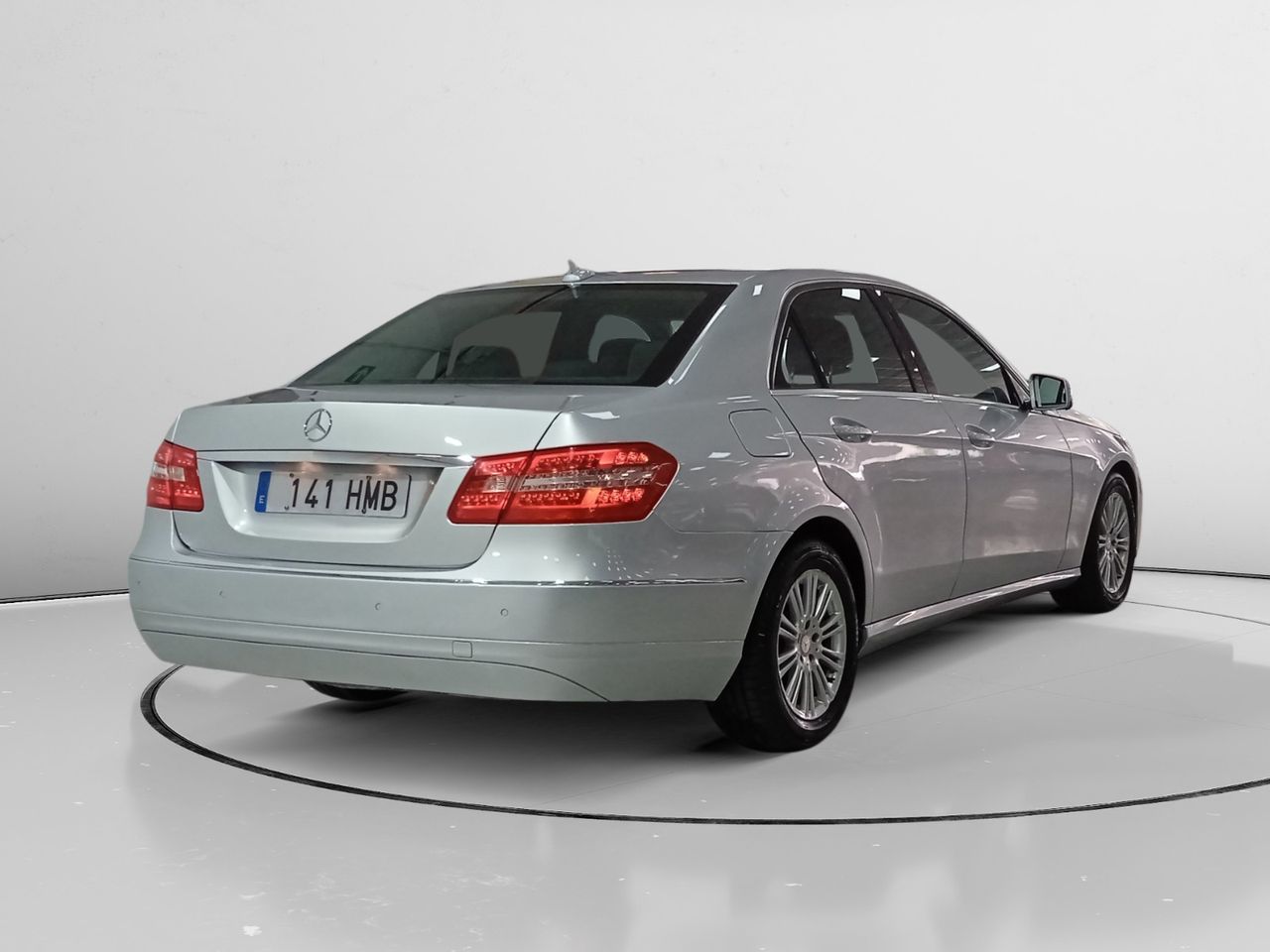 mercedes clase e 2011 / foto grande (2)