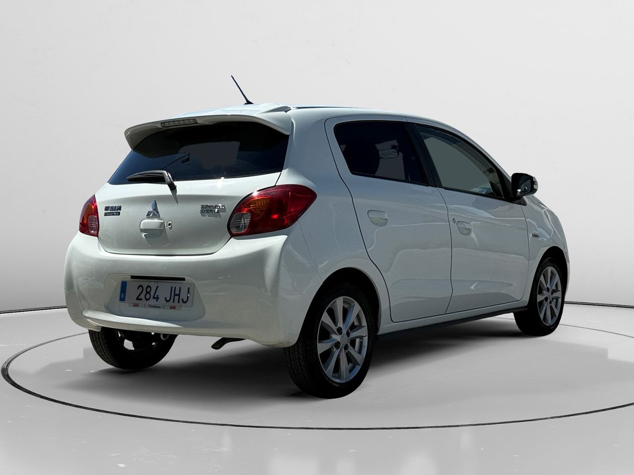 mitsubishi space star 2015 / foto grande (2)