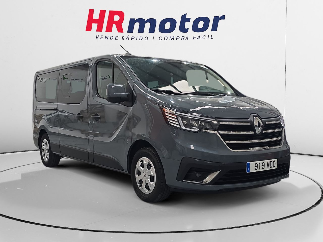 renault trafic 2022 /