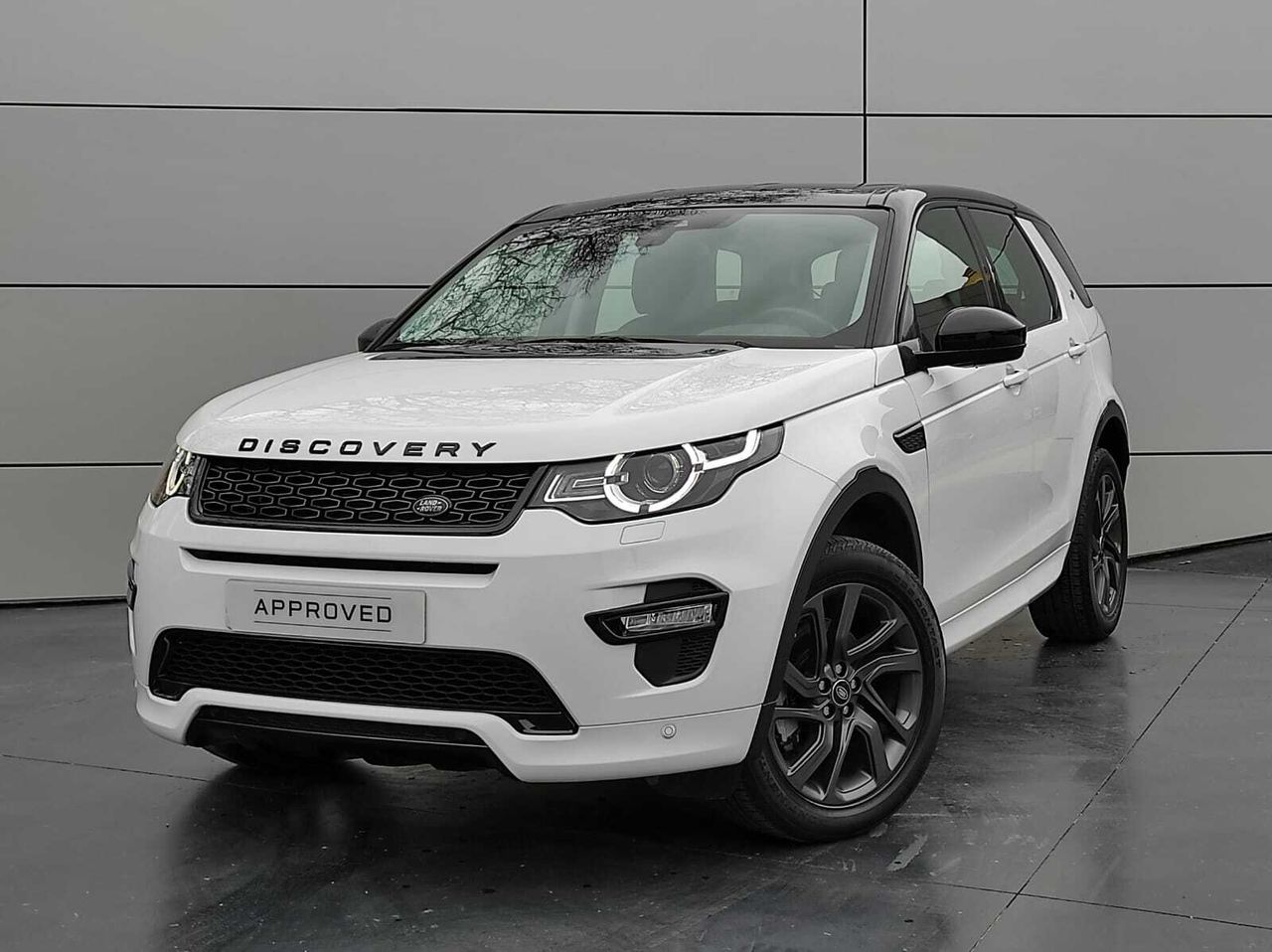 Land Rover Discovery Sport ocasión segunda mano 2020 Diésel por 39.900€ en Málaga