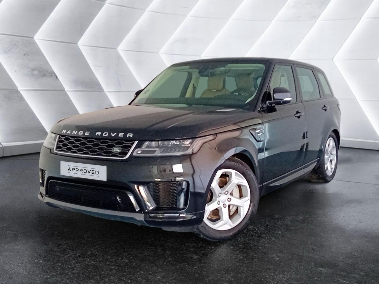 Mudanzas completas en madrid  de segunda mano en Madrid - land-rover range rover sport 2022 /