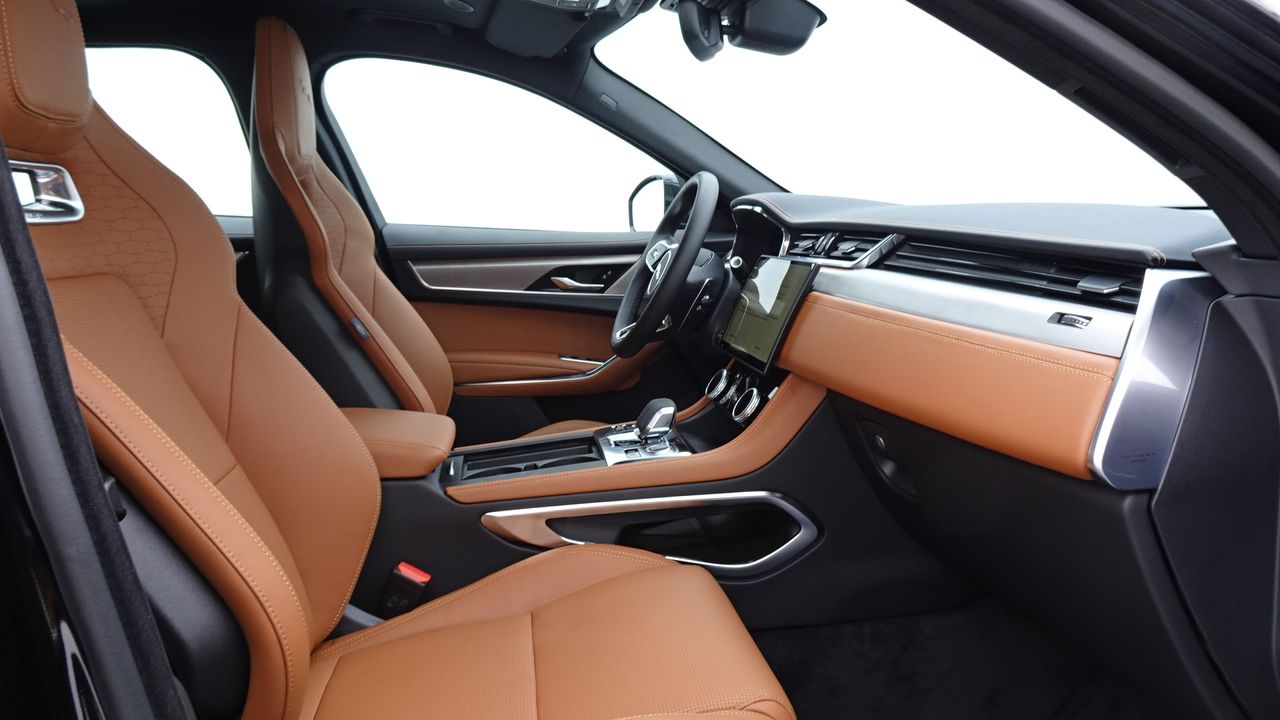 jaguar f-pace 2024 / foto grande (3)