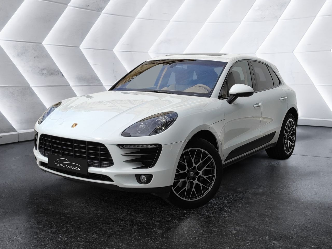 porsche macan 2015 /