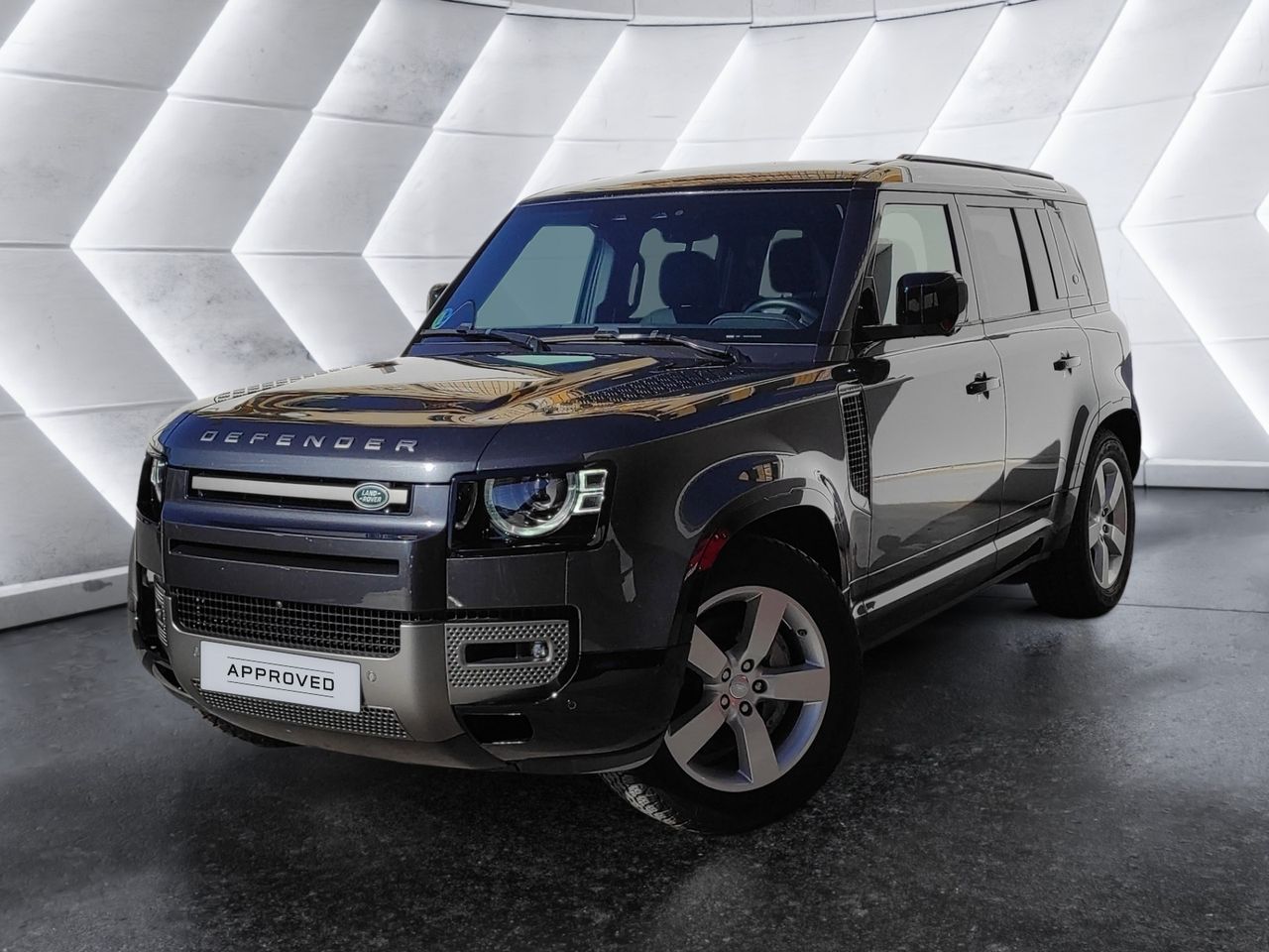 land-rover defender 2021 /