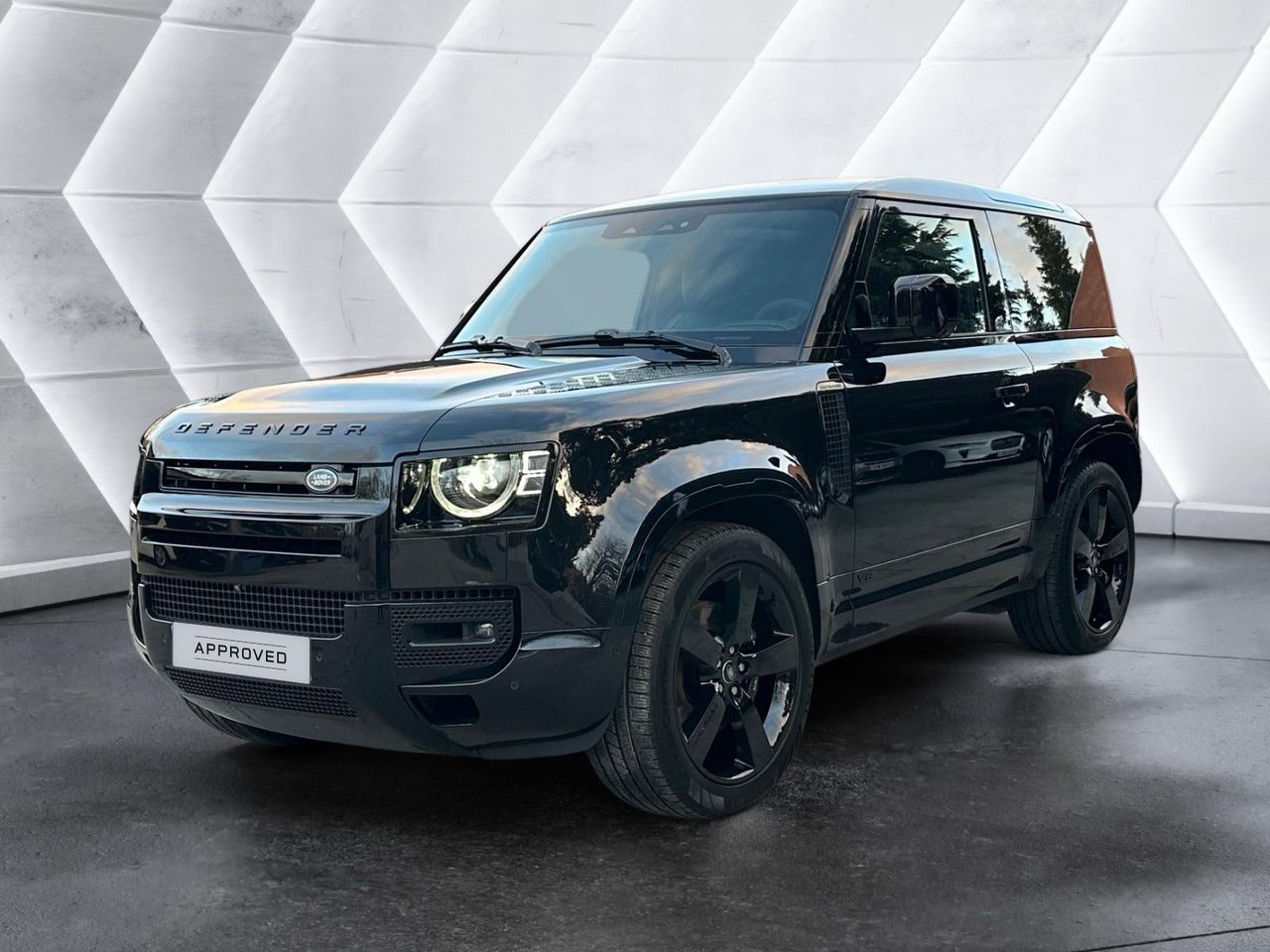 Local comercial venta  de segunda mano - land-rover defender 2024 /
